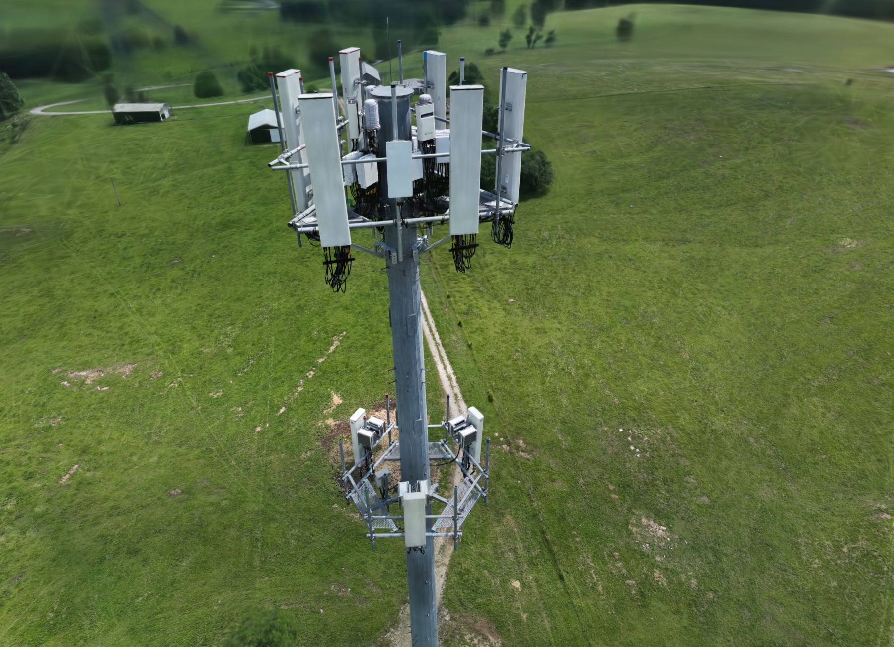 Gaussian render showing the upper and lower tower equipment levels